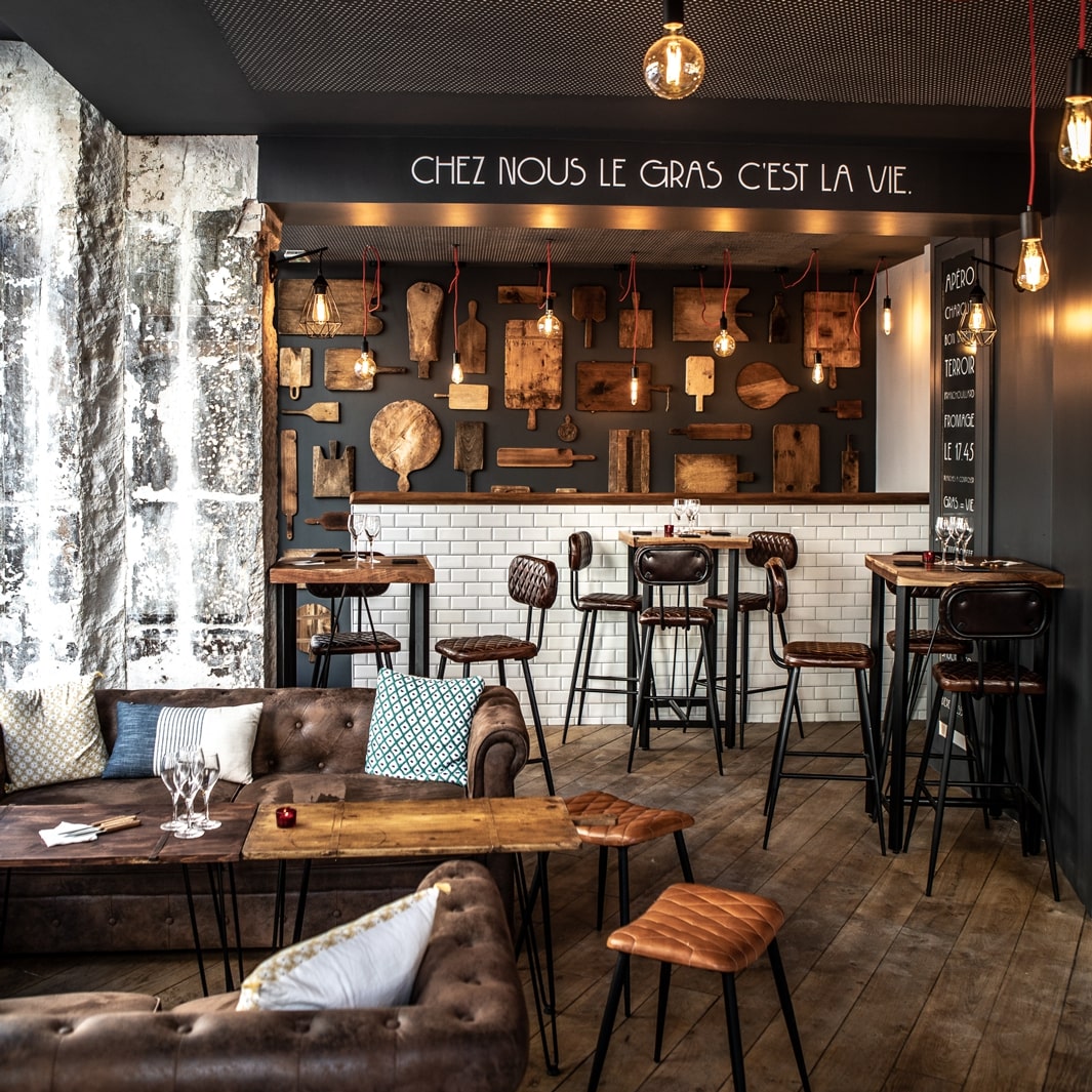 Chaises, canapés, tabouret, tout le monde trouve son confort dans nos ateliers restaurants