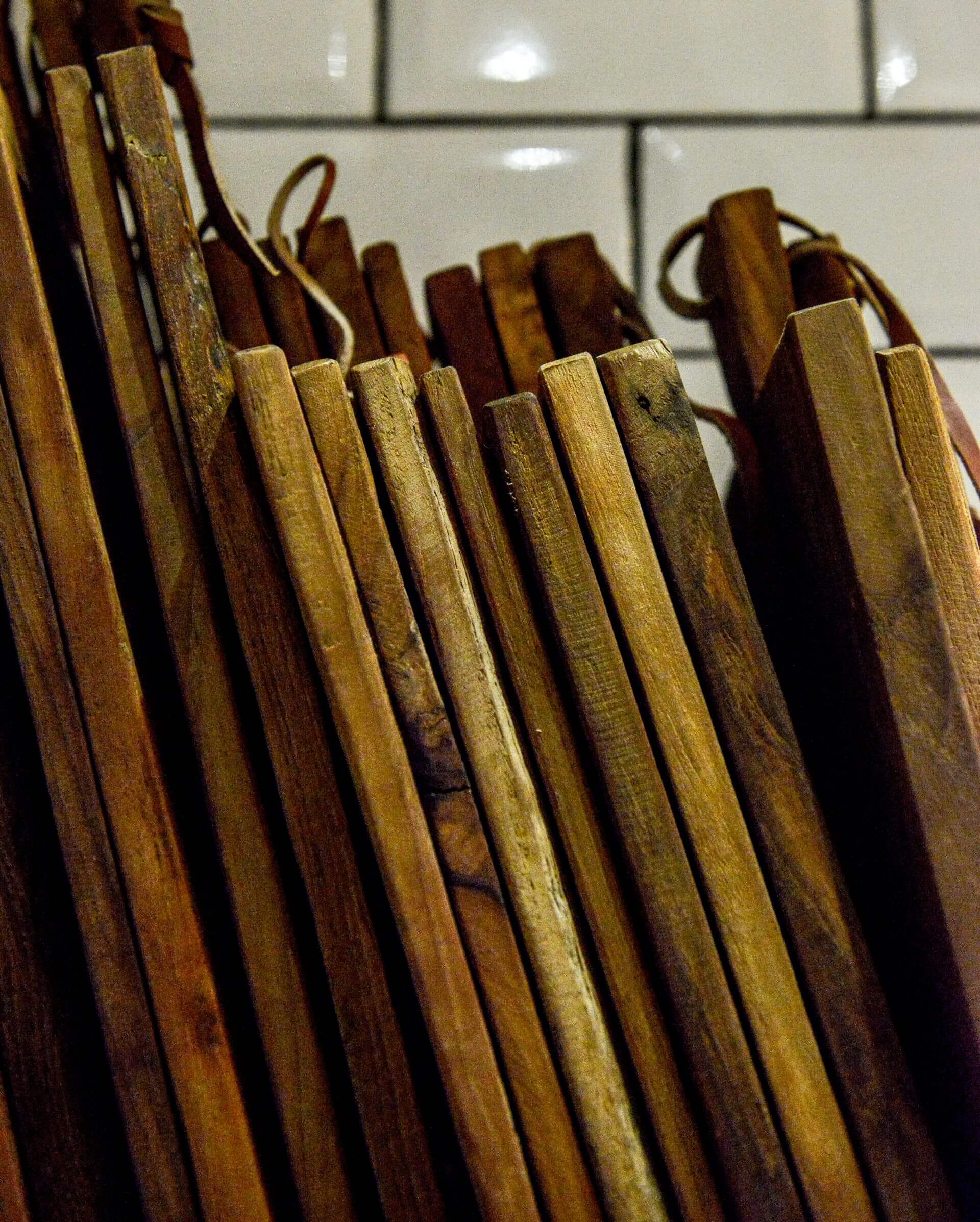 Petite, grande, carré, rectangle : il y a des planches de toute taille pour y mettre nos charcuteries et fromages